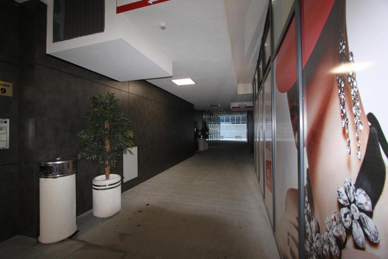 Downtown Apartment Banyaluka Dış mekan fotoğraf